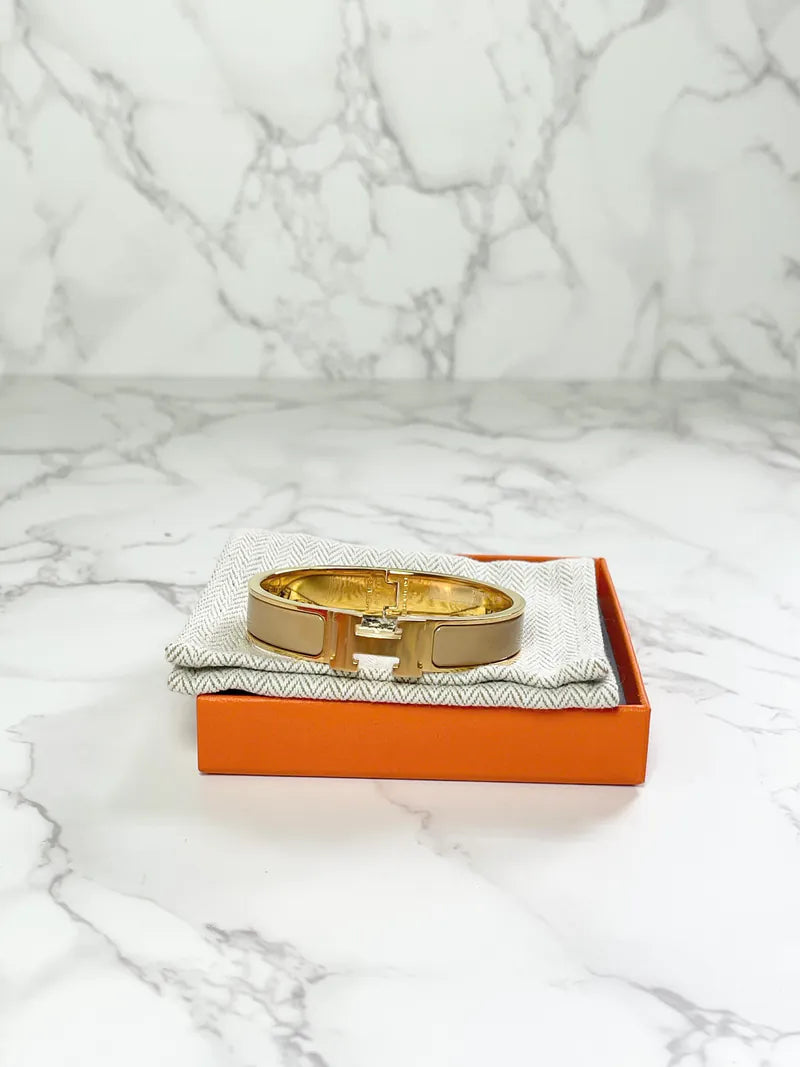 ❤️愛馬仕 Clic H 手鐲，貂皮色，金色五金，PM 碼