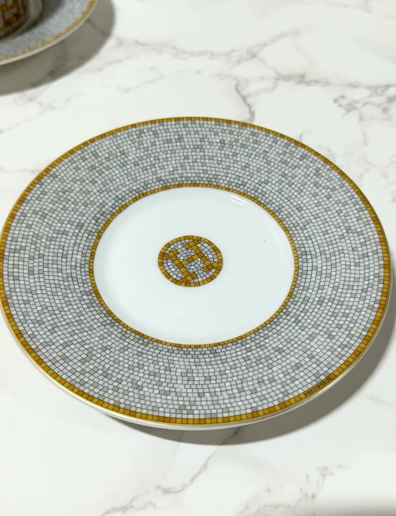 Hermes Mosaique au 24 金茶杯和茶碟