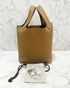 Hermes  Picotin Lock Bag 18 TC Biscuit 4B PHW