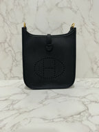 Hermes Mini Evelyne 16 TC Noir 89 B Stamp GHW