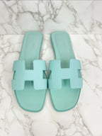 愛馬仕 Oran 涼鞋，37 碼