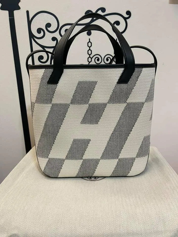 Hermes Cabas H en Biais 40 包 棕色/黑色/黑色