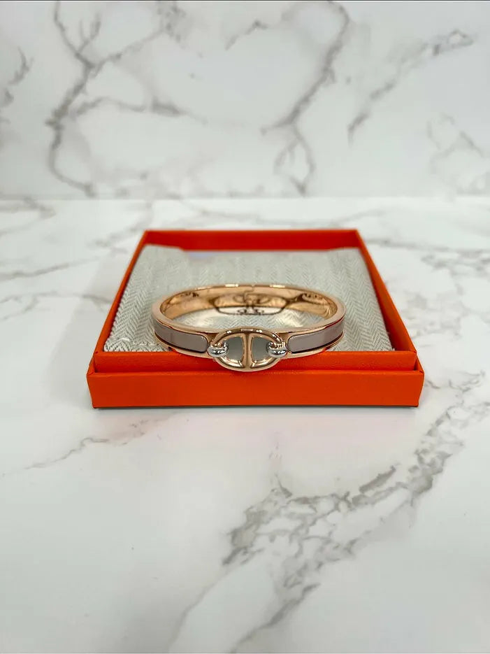 愛馬仕迷你 Clic Ch D'Ancre Marron Glace 手鐲，金色五金，PM 碼