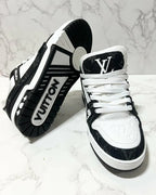 LV運動鞋，尺寸9.5