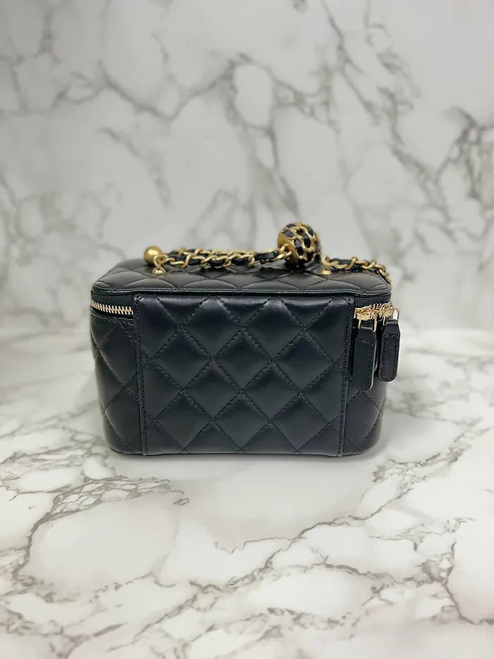Chanel 黑色新款金球長盒子羊皮2️⃣