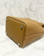 Hermes  Picotin Lock Bag 18 TC Biscuit 4B PHW