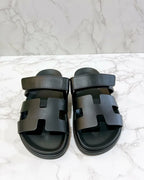 Hermes Sandales Chypre Noir 軸 36