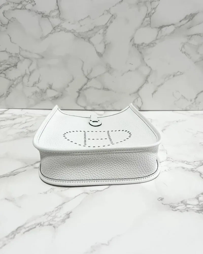 愛馬仕迷你 Evelyne 16 TC GHW 新款白色 0U