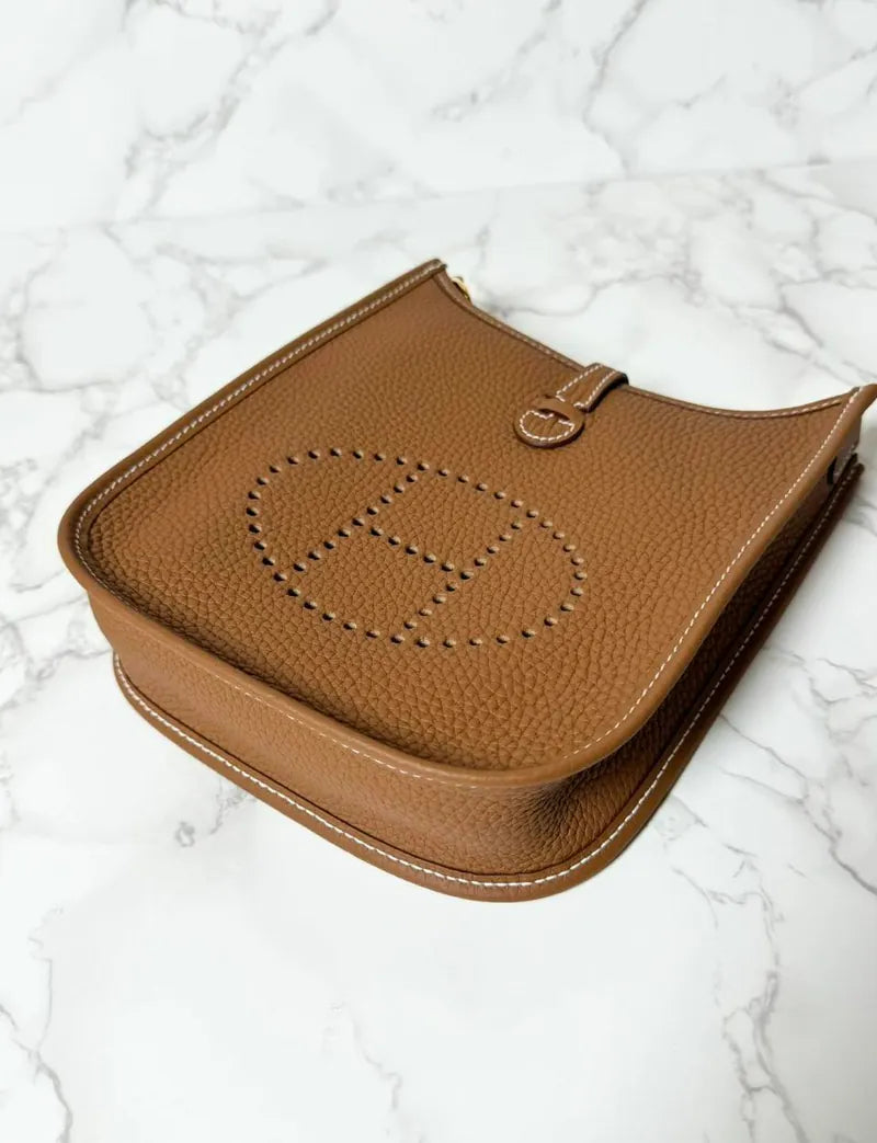 Hermes Evelyne 16 包 金 Barenia GHW